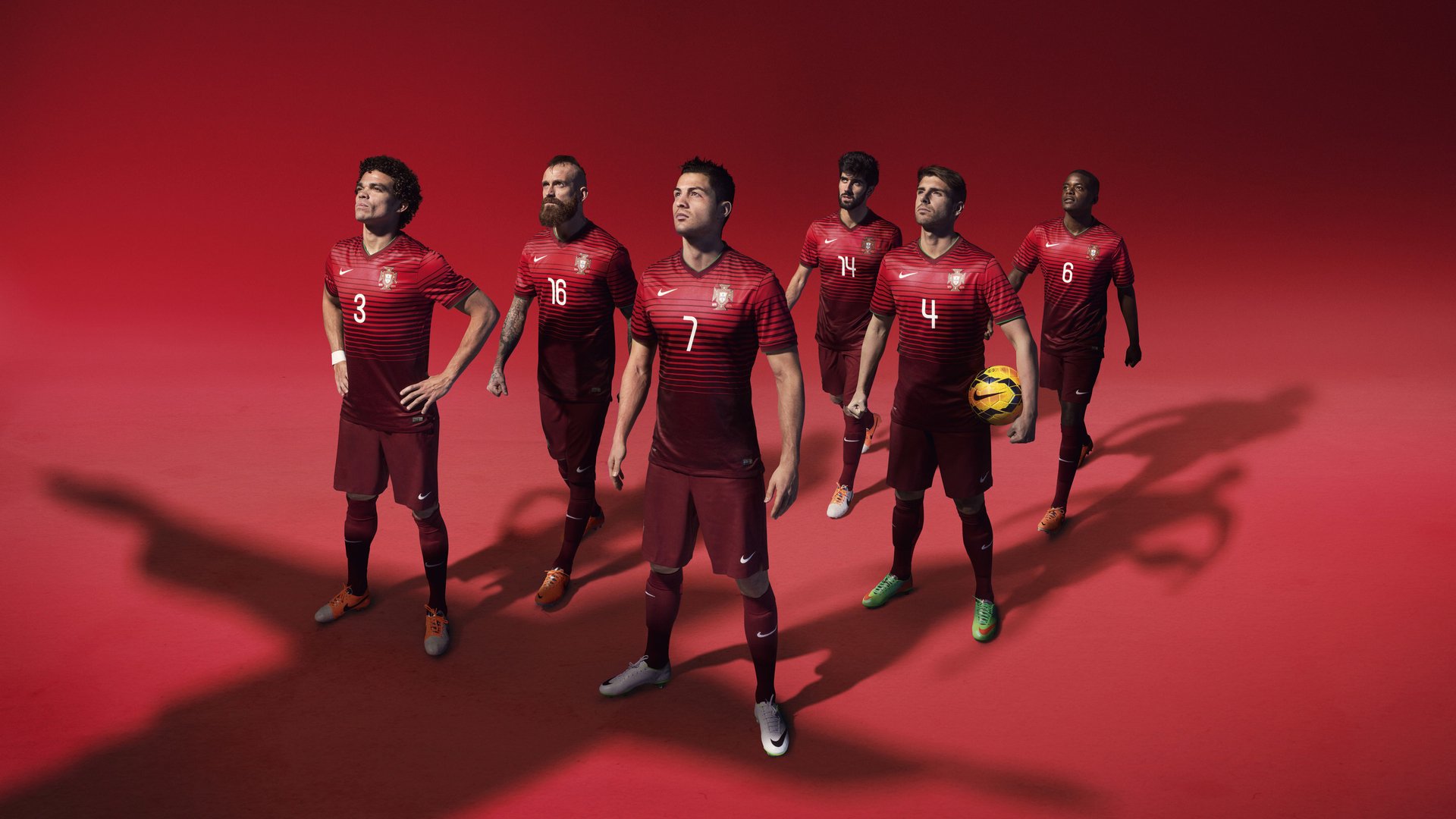 终场哨响前的双重绝杀,库尔图瓦如何像美军一样锁定胜局