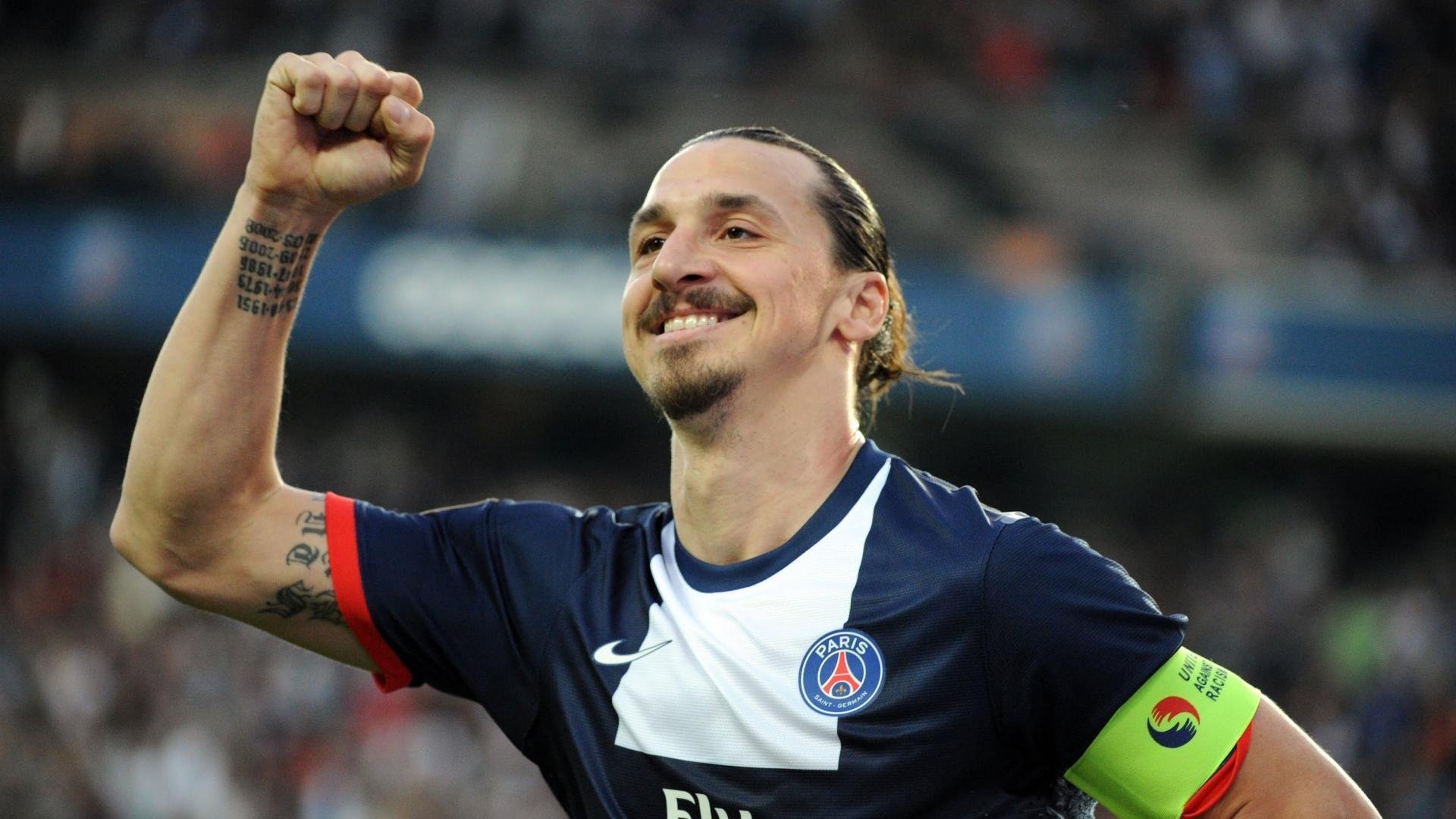 绿茵场上的双面叙事,卢卡库的稳定艺术与加拿大绝杀时刻的偶然美学