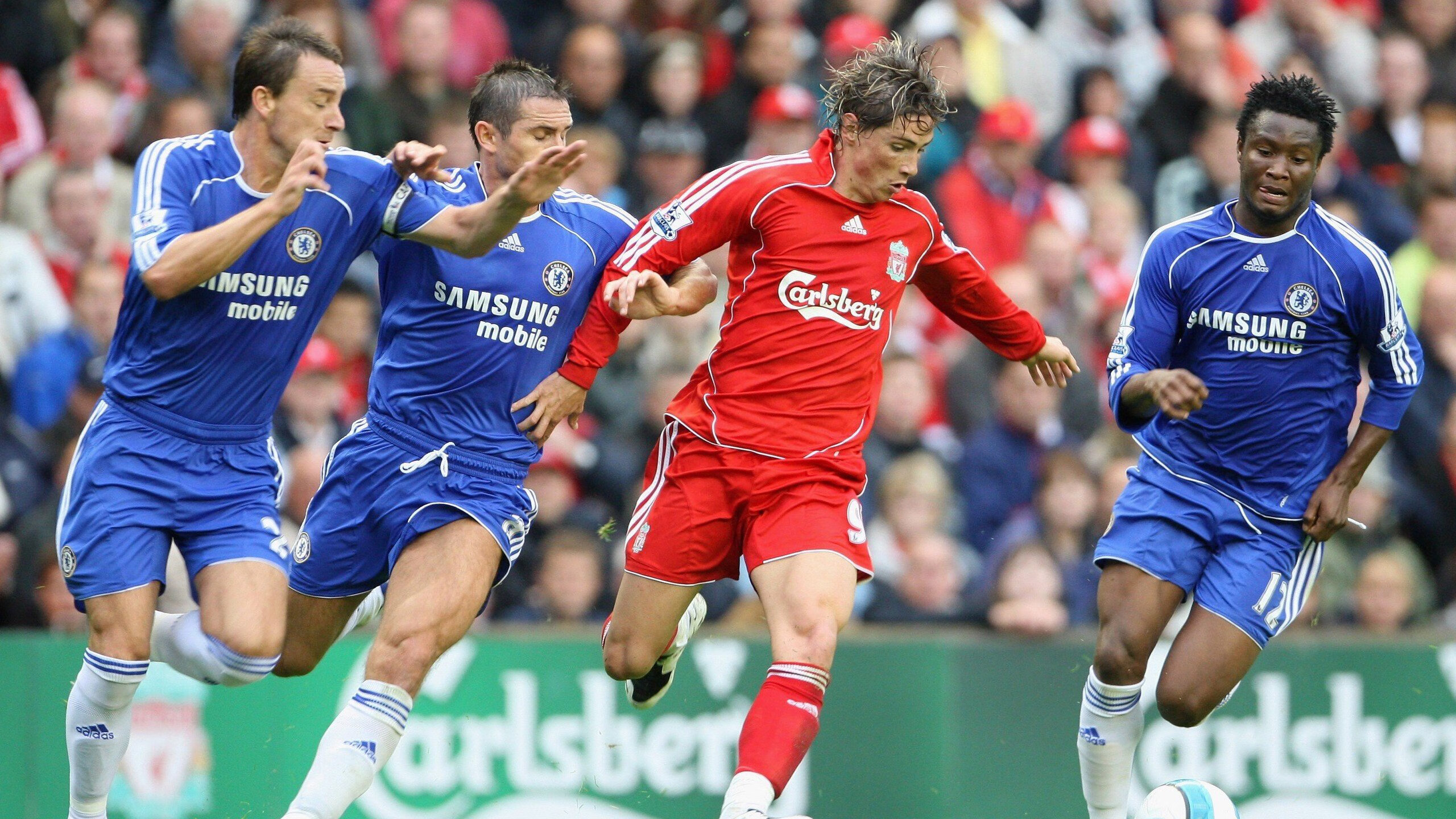 赛道上的毫厘之争,雷诺险胜索伯,诺里斯关键制胜