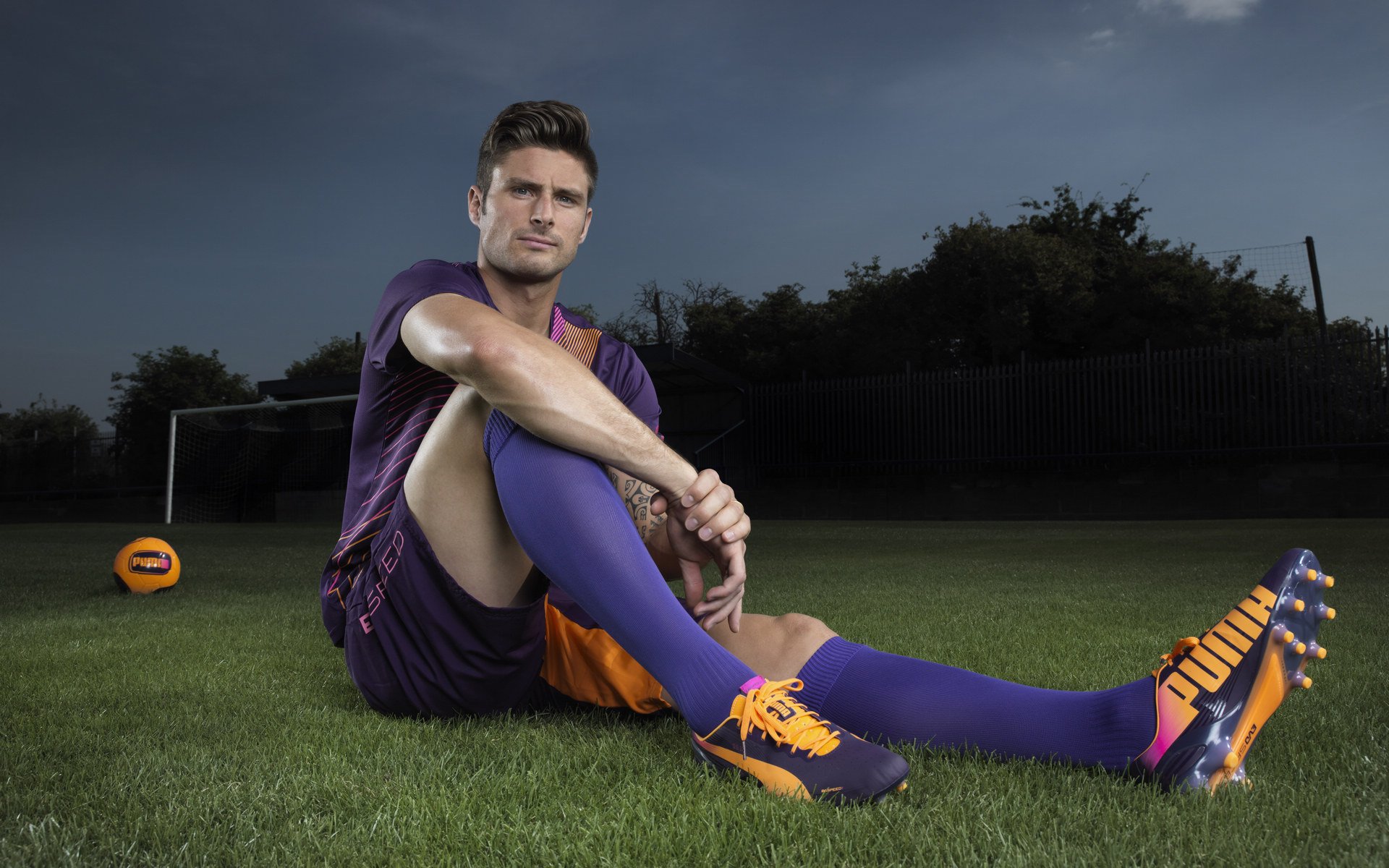 开云APP-从伊斯坦布尔到巴黎，内马尔一锤定音，利物浦时代性胜利重塑欧冠记忆